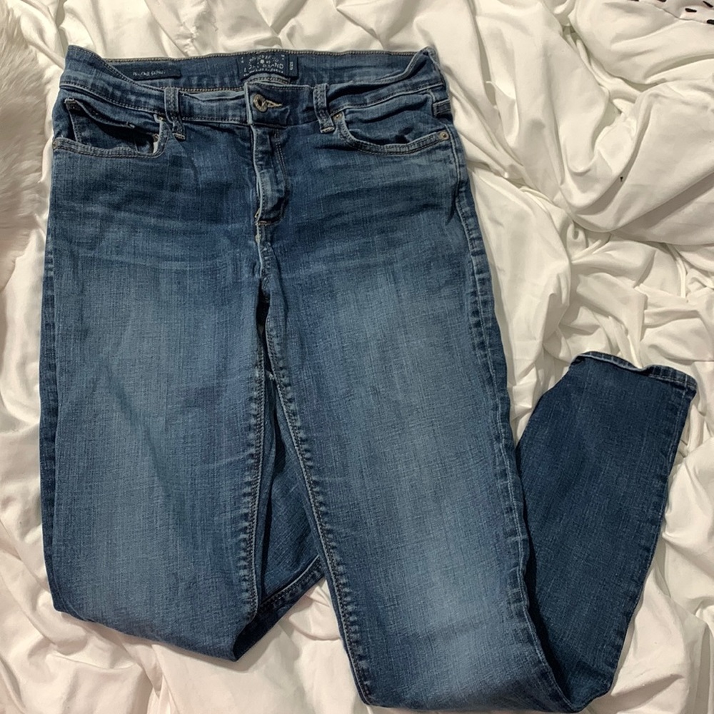 Lucky Jeans